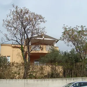 foglaljon itt