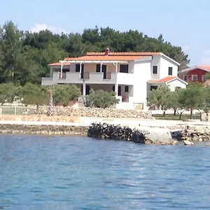 foglaljon itt